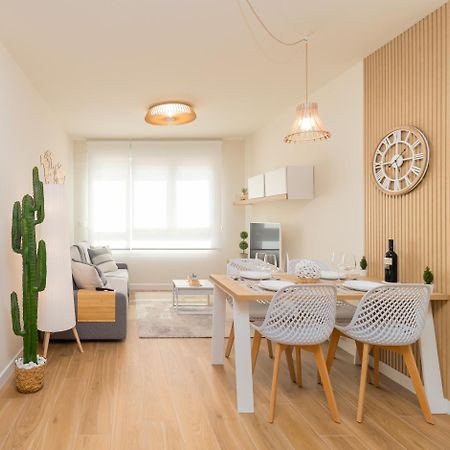 Home In Castro Con Parking Castro Urdiales Luaran gambar