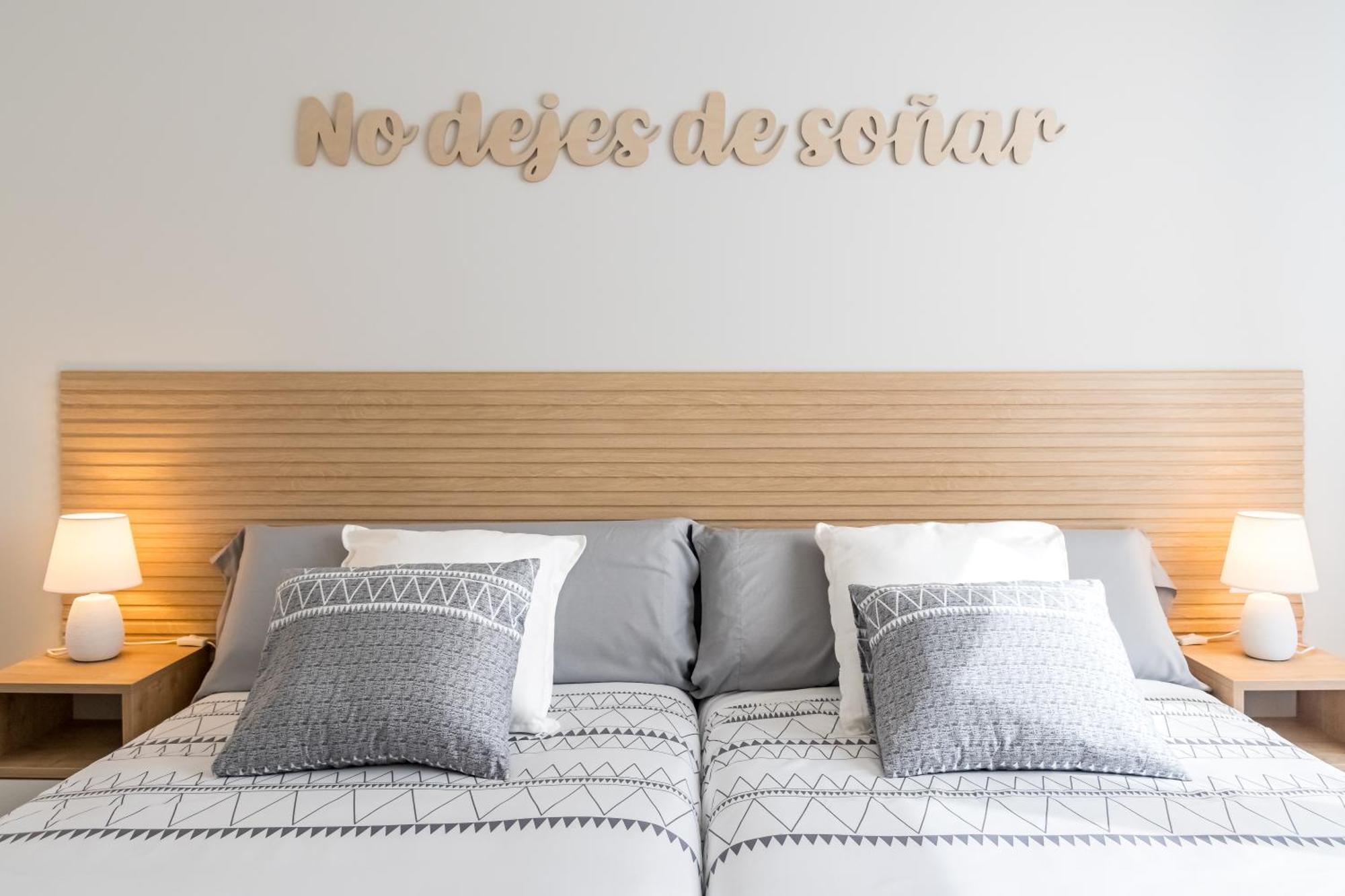 Home In Castro Con Parking Castro Urdiales Luaran gambar